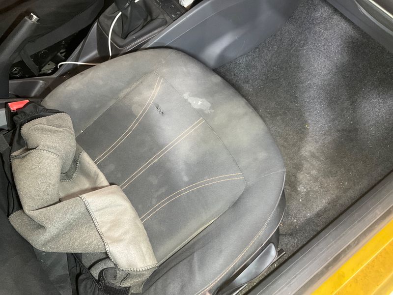 Seat Ibiza 1.2 Reference 2010 – снимка 30