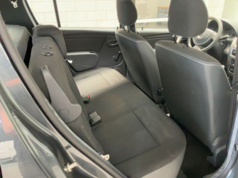 Dacia Sandero 1.6 Stepway 2011 – снимка 20
