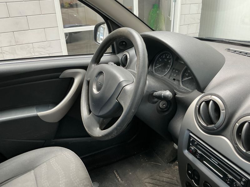Dacia Sandero 1.6 Stepway 2011 – снимка 25