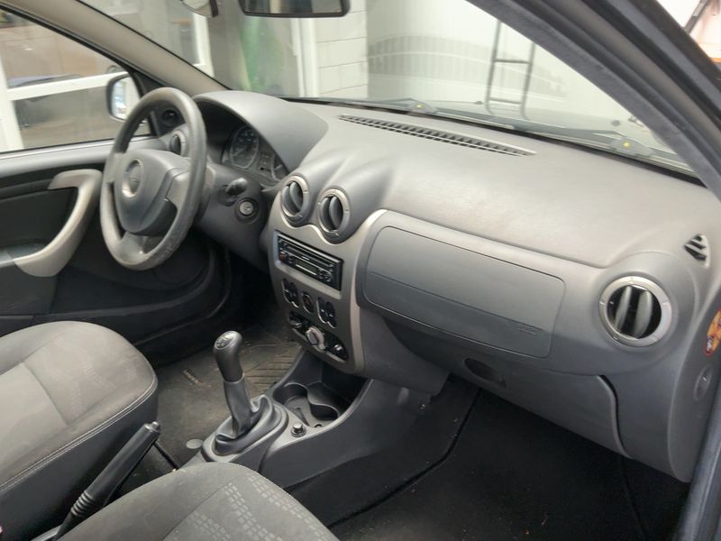 Dacia Sandero 1.6 Stepway 2011 – снимка 18