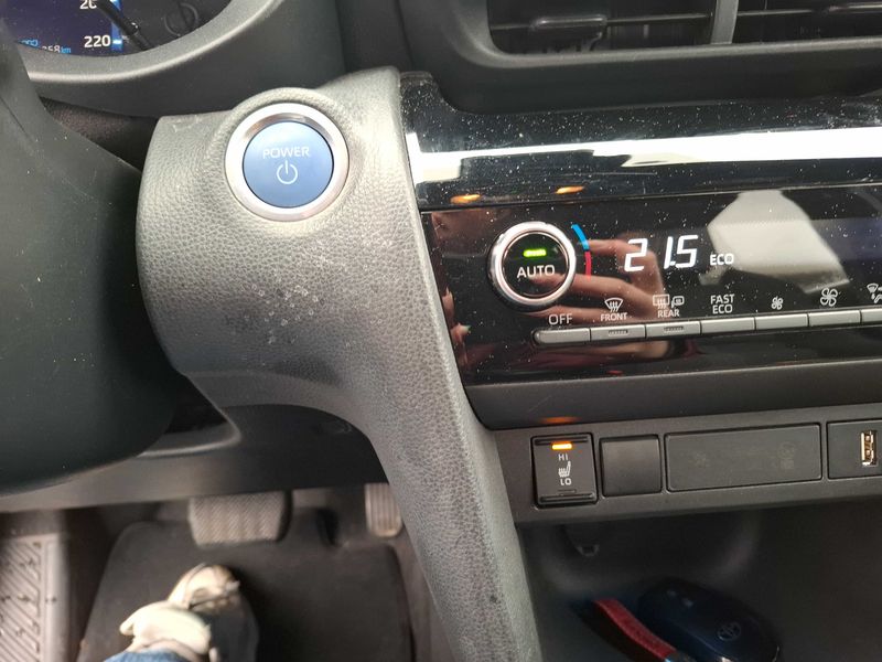 Toyota Yaris Cross 1.5 Hybrid Trail 2022 – снимка 25