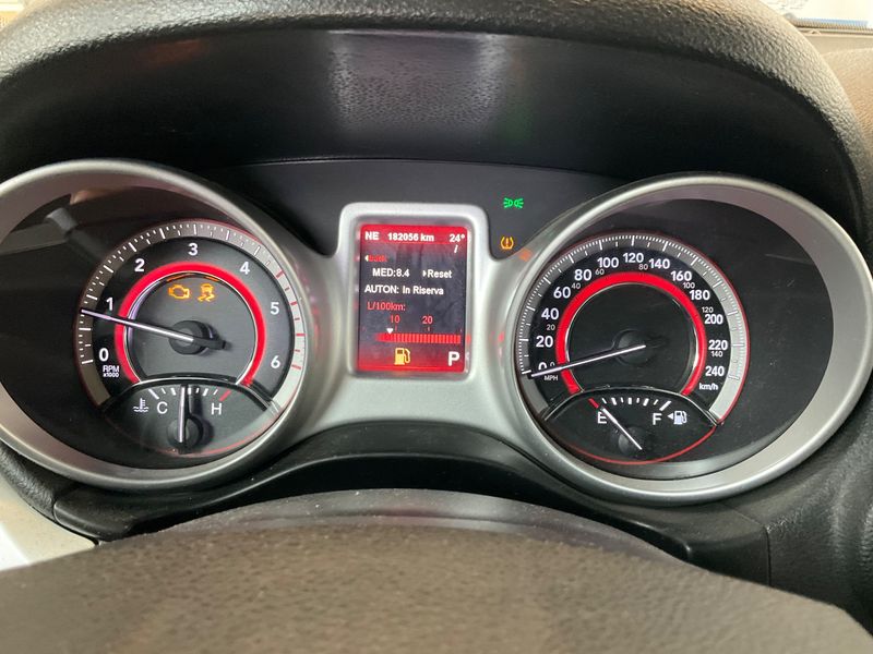 Fiat Freemont 2.0 Multijet Lounge 4WD 2013 – снимка 18