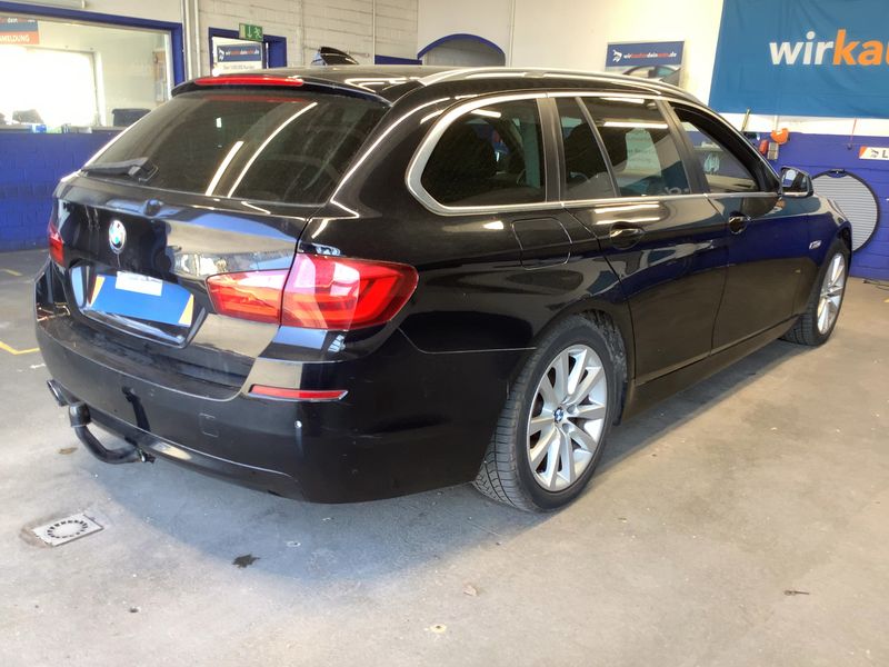 BMW 5er 525d 2011 – снимка 8