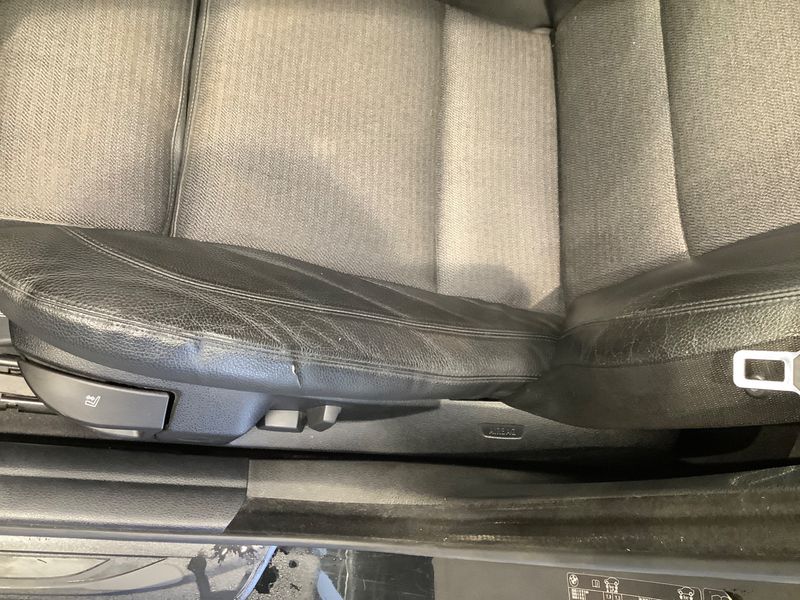 BMW 5er 525d 2011 – снимка 26