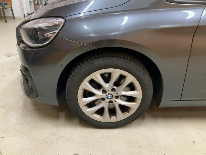BMW 2er 220d Gran Tourer xDrive Advantage 2019 – снимка 3