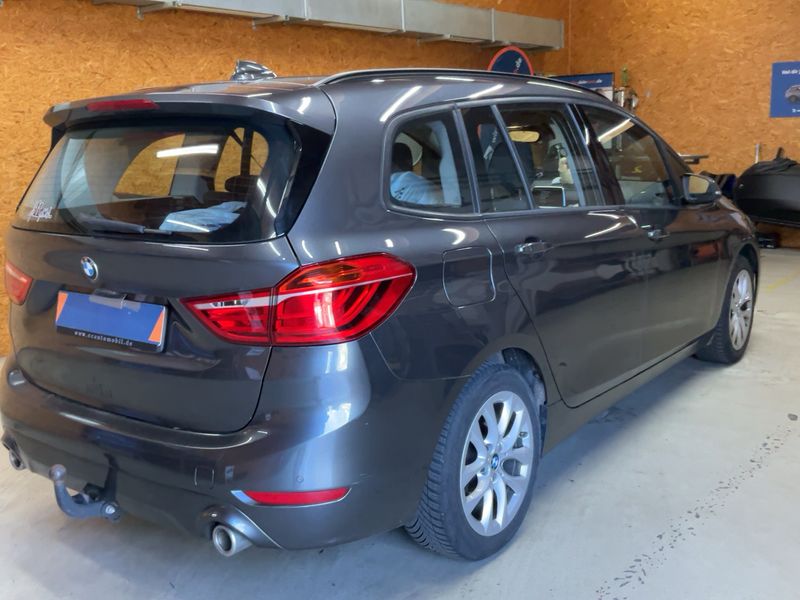 BMW 2er 220d Gran Tourer xDrive Advantage 2019 – снимка 8