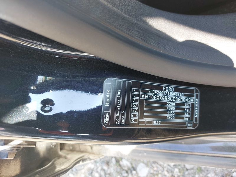 Ford Mondeo 2.0 TDCi Titanium 2013 – снимка 20