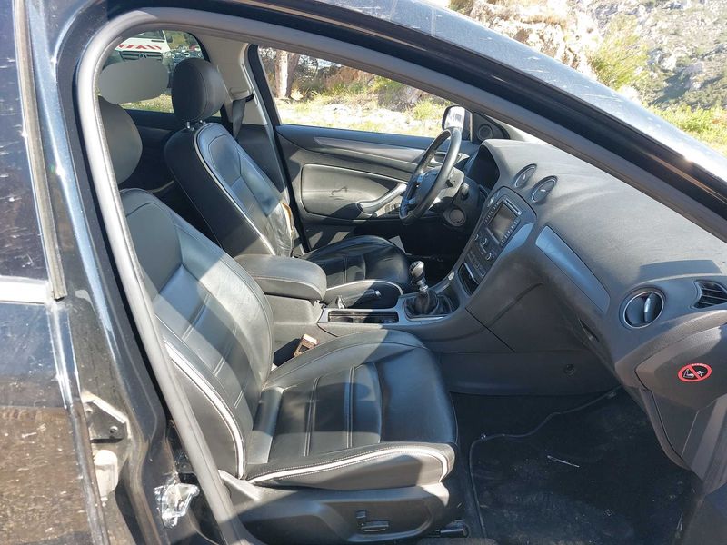 Ford Mondeo 2.0 TDCi Titanium 2013 – снимка 10