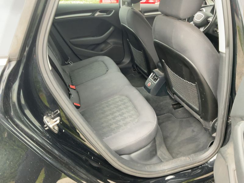 Audi A3 Sportback 2.0 TDI Attraction 2013 – снимка 19