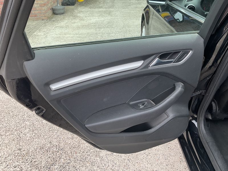 Audi A3 Sportback 2.0 TDI Attraction 2013 – снимка 35