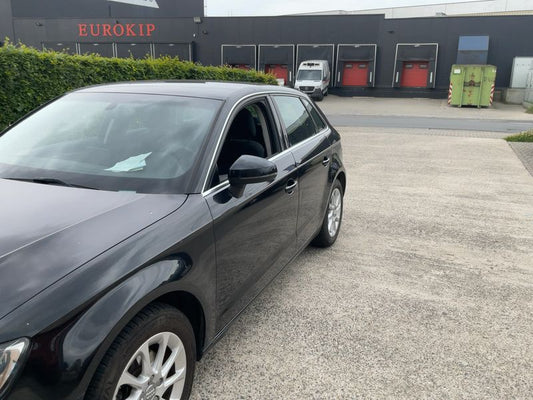 Audi A3 Sportback 2.0 TDI Attraction 2013 – снимка 2
