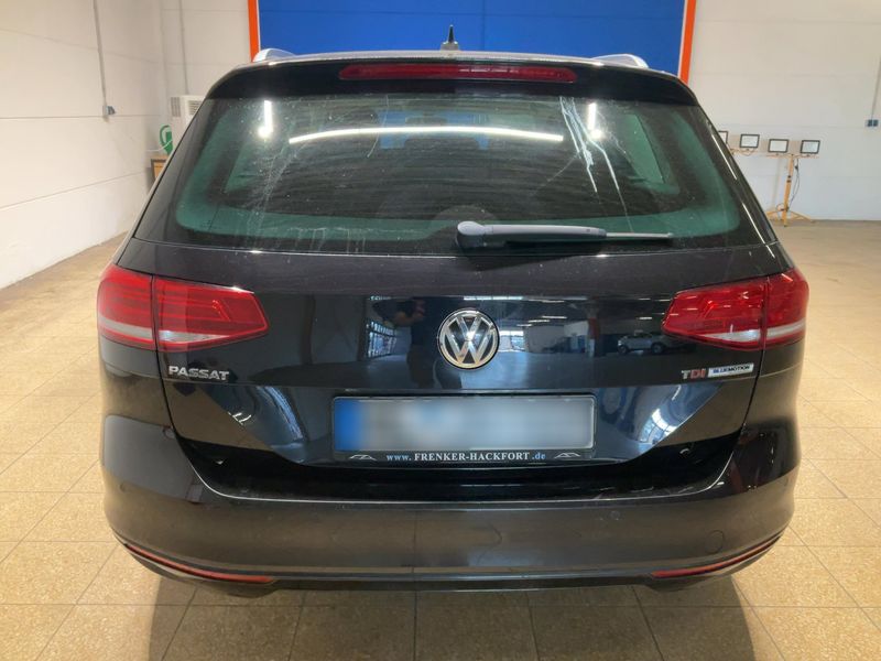 Volkswagen Passat 1.6 TDI Comfortline BlueMotion Tech 2015 – снимка на щета 7