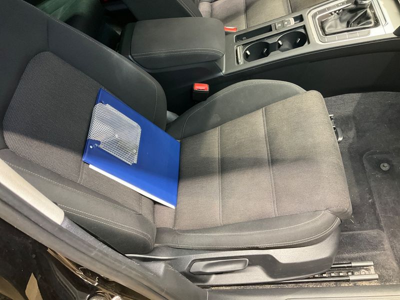Volkswagen Passat 1.6 TDI Comfortline BlueMotion Tech 2015 – снимка на щета 36