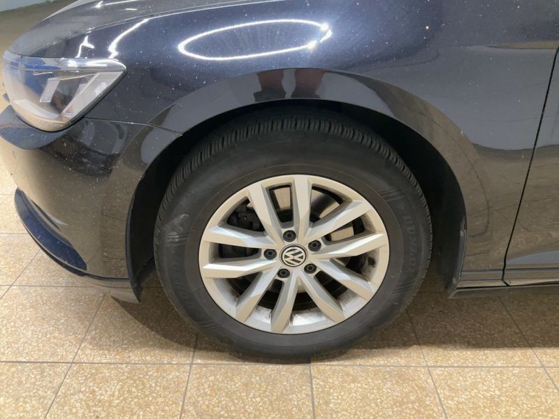 Volkswagen Passat 1.6 TDI Comfortline BlueMotion Tech 2015 – снимка на щета 3