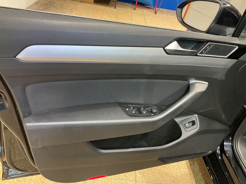 Volkswagen Passat 1.6 TDI Comfortline BlueMotion Tech 2015 – снимка на щета 35