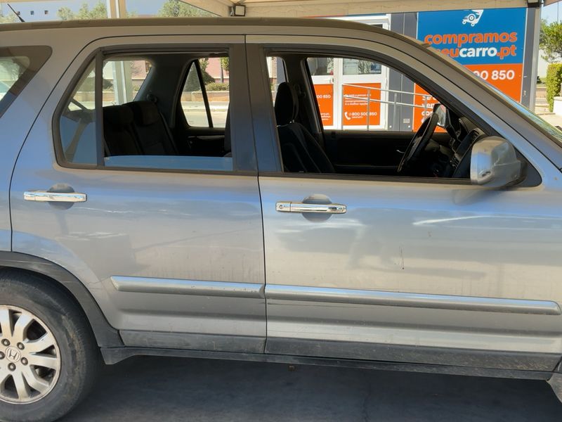 Honda CR-V 2.0 VTEC LS 2005 – снимка 10