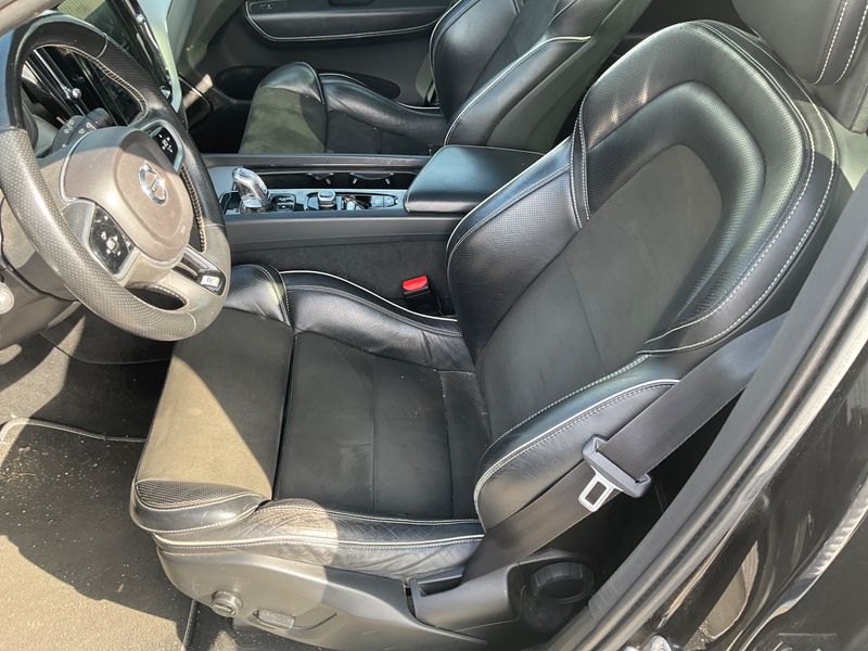 Volvo XC60 2.0 T8 Plug-in Hybrid Inscription Luxe AWD 2018 – снимка 26