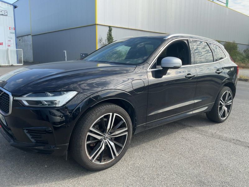 Volvo XC60 2.0 T8 Plug-in Hybrid Inscription Luxe AWD 2018 – снимка 2