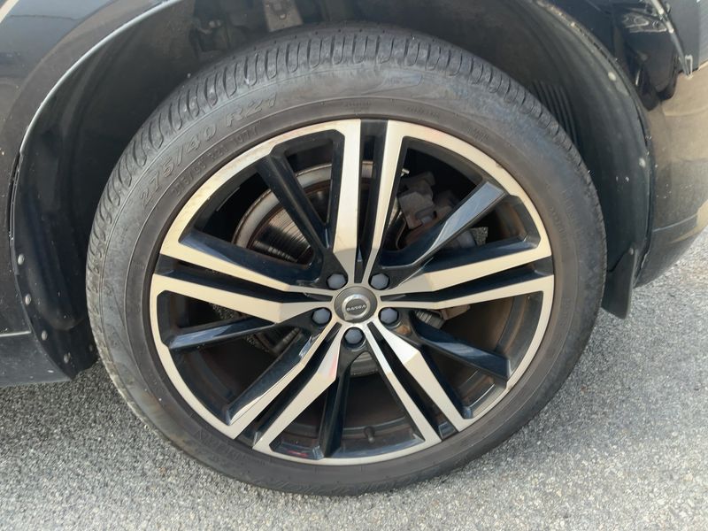 Volvo XC60 2.0 T8 Plug-in Hybrid Inscription Luxe AWD 2018 – снимка 11