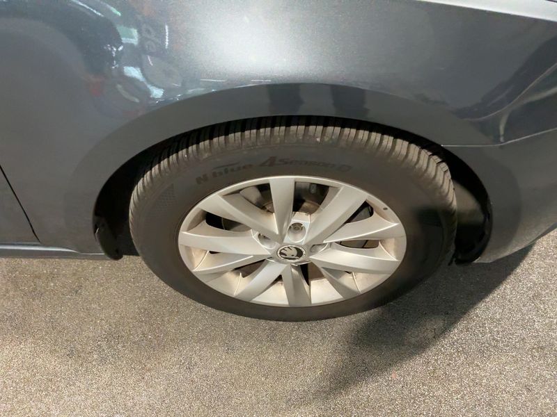 Skoda Octavia 2.0 TDI Style 2017 – снимка 11