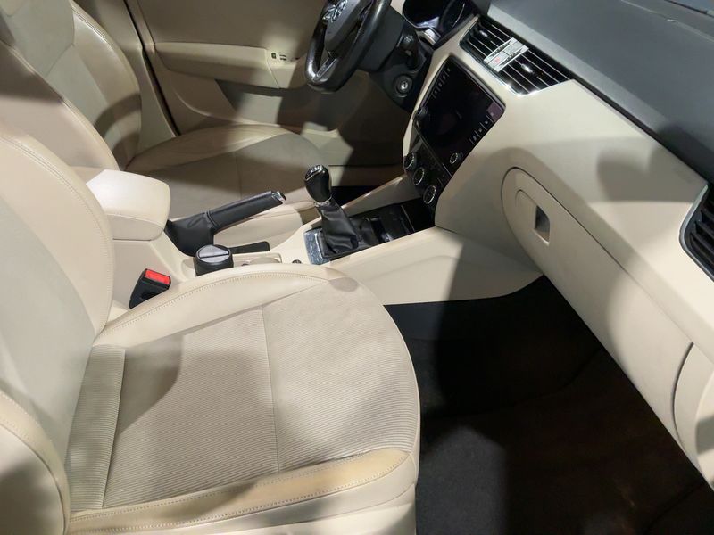 Skoda Octavia 2.0 TDI Style 2017 – снимка 16