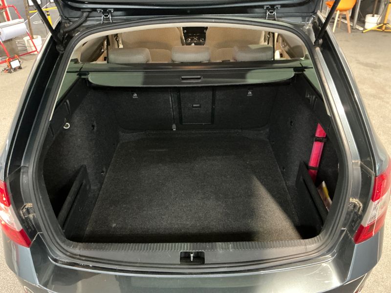 Skoda Octavia 2.0 TDI Style 2017 – снимка 30
