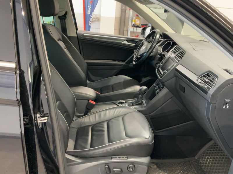 Volkswagen Tiguan 2.0 TDI Highline 4Motion BlueMotion Tech 2017 – снимка 16