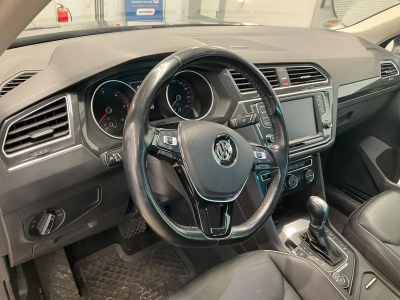 Volkswagen Tiguan 2.0 TDI Highline 4Motion BlueMotion Tech 2017 – снимка 29