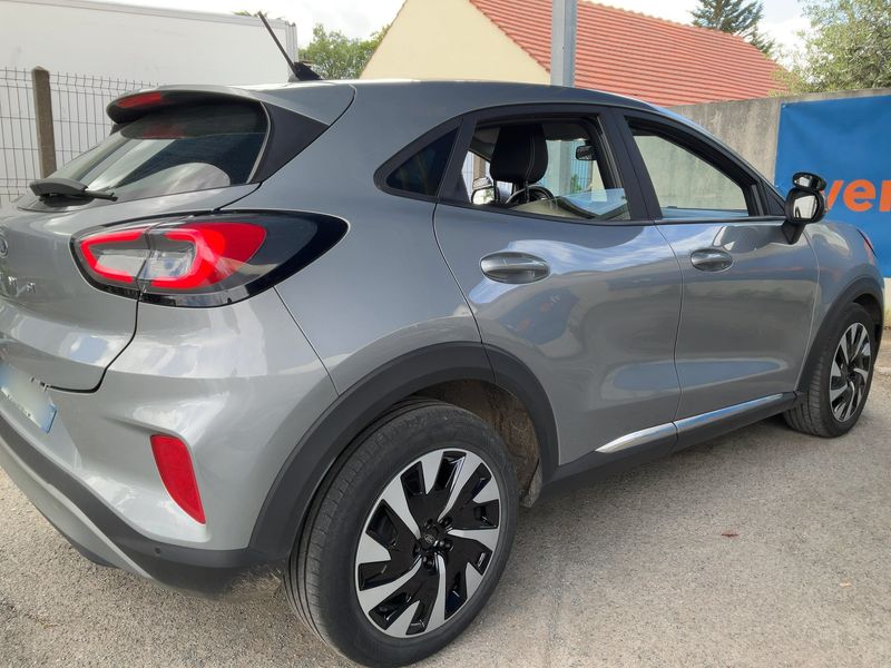Ford Puma 1.0 EcoBoost Mild-Hybrid Titanium 2023 – снимка 8