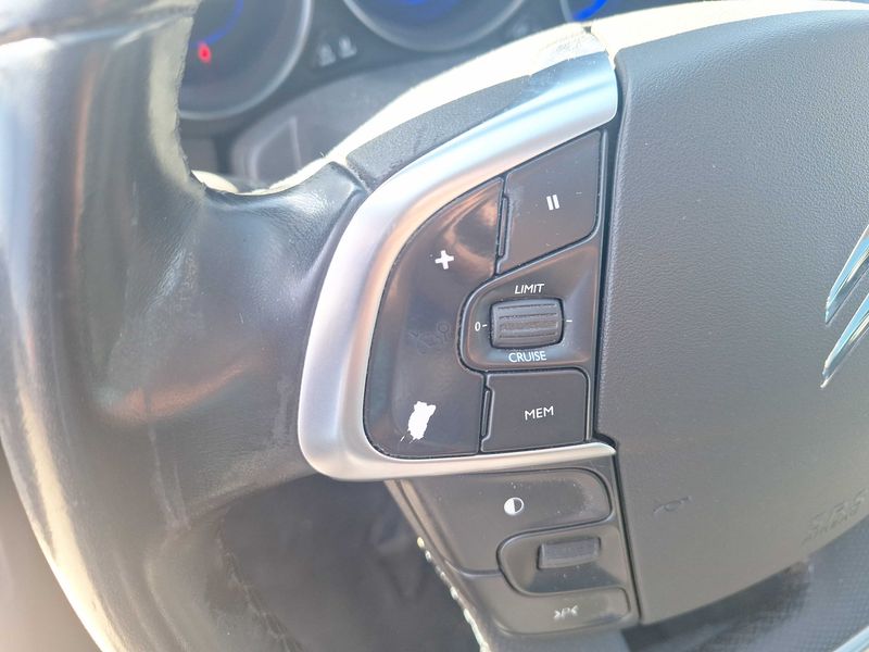 Citroen C4 2.0 HDi Exclusive 2013 – снимка 57