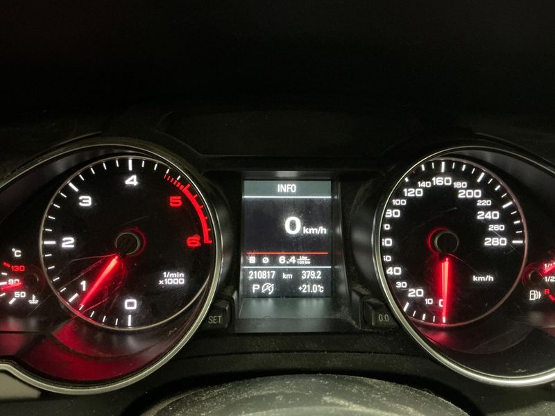 Audi A5 Sportback 2.0 TDI Ambiente Plus 2013 – снимка 18