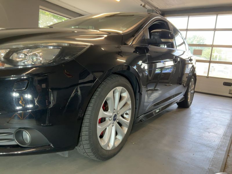 Ford Focus 2.0 EcoBoost ST 2014 – снимка 2