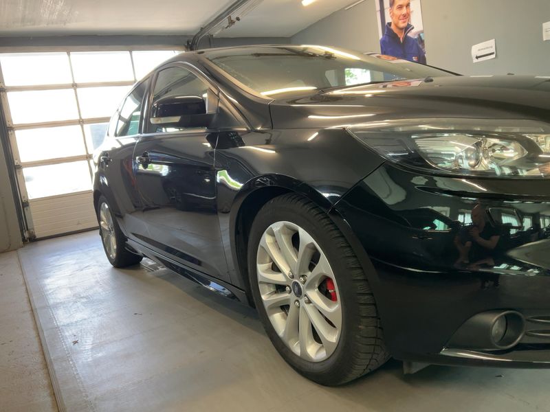 Ford Focus 2.0 EcoBoost ST 2014 – снимка 12