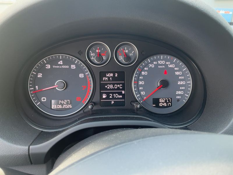 Audi A3 1.2 TFSI Attraction 2011 – снимка 18