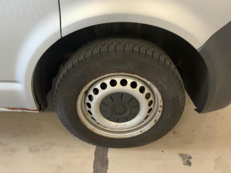 Volkswagen T6 Transporter 2.0 TDI Kasten lang 4Motion 2019 – снимка 11