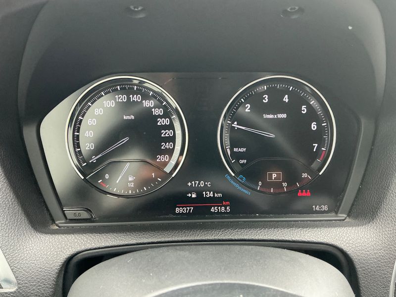 BMW 1er 120i Advantage 2017 – снимка 18