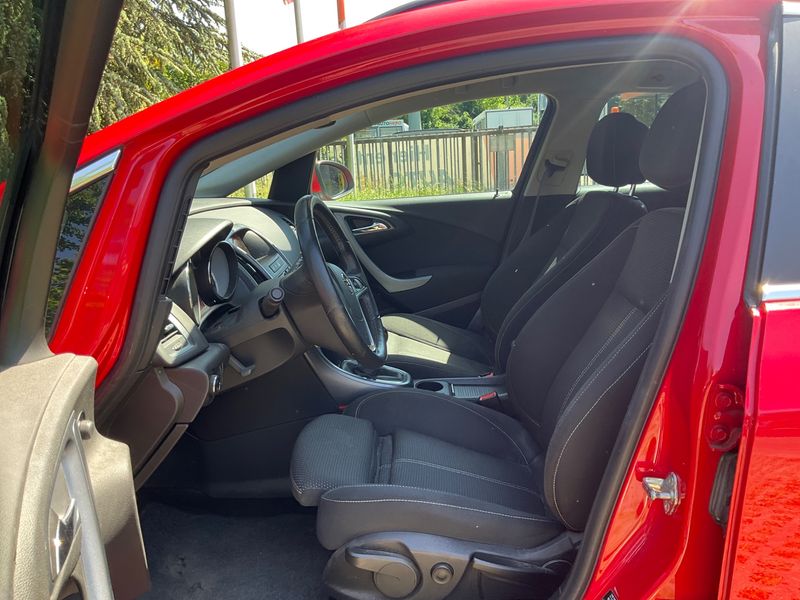 Opel Astra 1.6 SIDI Turbo Energy 2014 – снимка 3