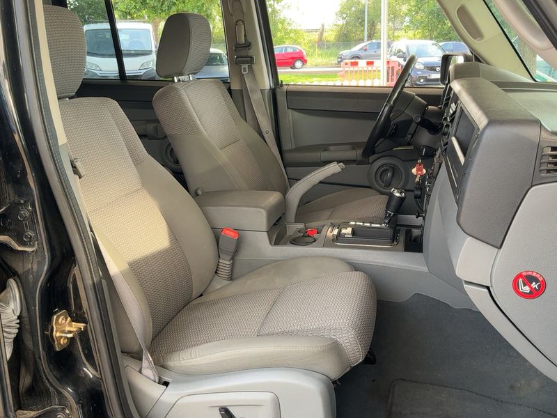 Jeep Commander 3.0 CRD V6 Sport 2007 – снимка 16