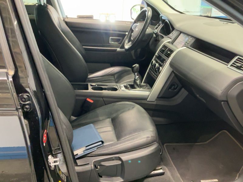 Land Rover Discovery Sport 2.0 Td4 SE AWD 2016 – снимка 16