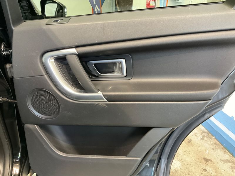 Land Rover Discovery Sport 2.0 Td4 SE AWD 2016 – снимка 29