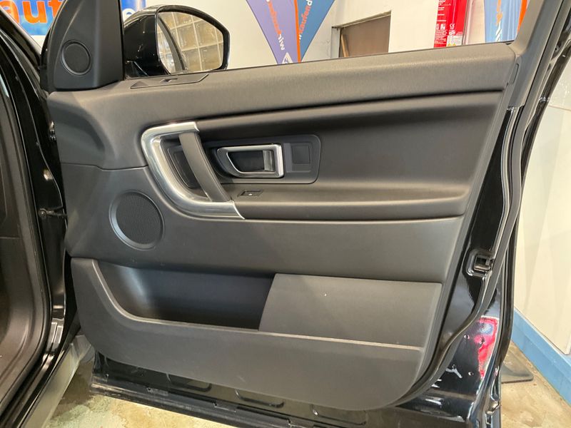 Land Rover Discovery Sport 2.0 Td4 SE AWD 2016 – снимка 26
