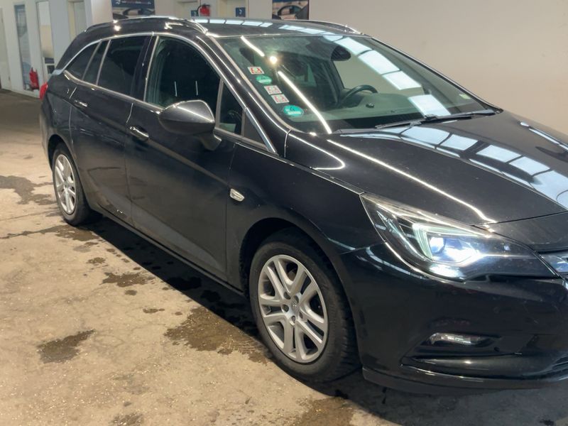 Opel Astra 1.6 CDTI Dynamic Start&Stop 2016 – снимка 12
