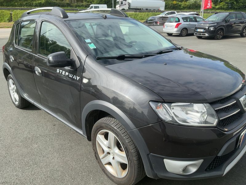 Dacia Sandero 1.5 dCi Stepway Prestige 2014 – снимка 12