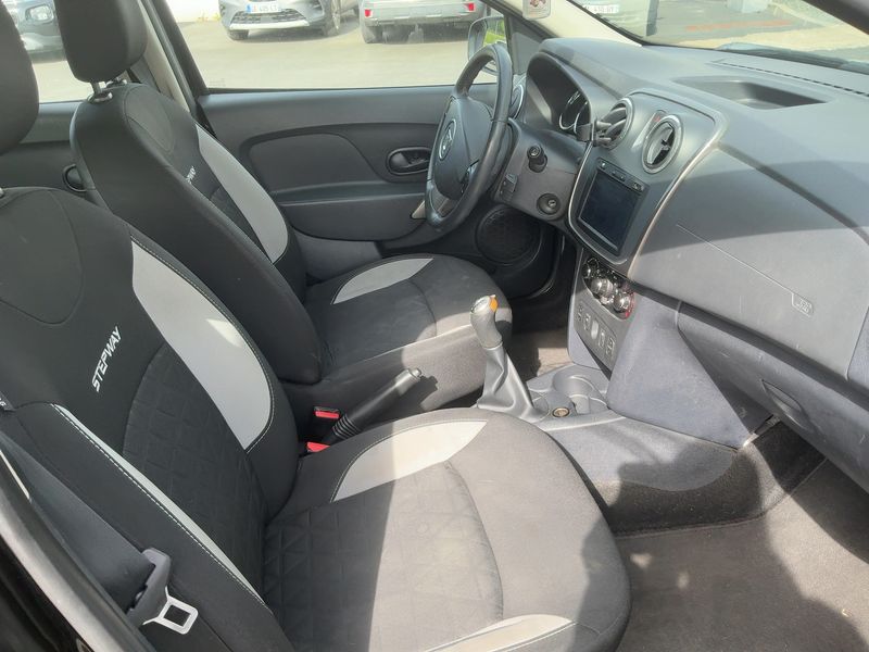 Dacia Sandero 1.5 dCi Stepway Prestige 2014 – снимка 16
