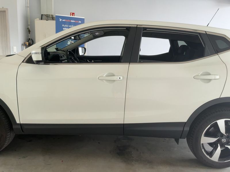 Nissan Qashqai 1.2 N-Connecta 2017 – снимка 4