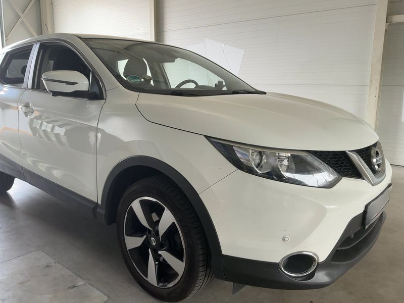 Nissan Qashqai 1.2 N-Connecta 2017 – снимка 12