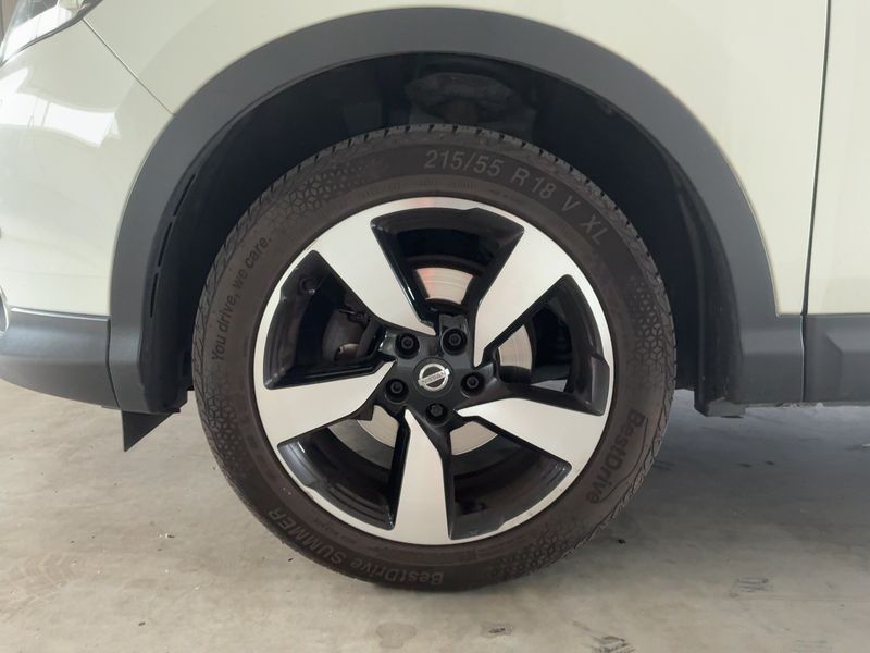 Nissan Qashqai 1.2 N-Connecta 2017 – снимка 3