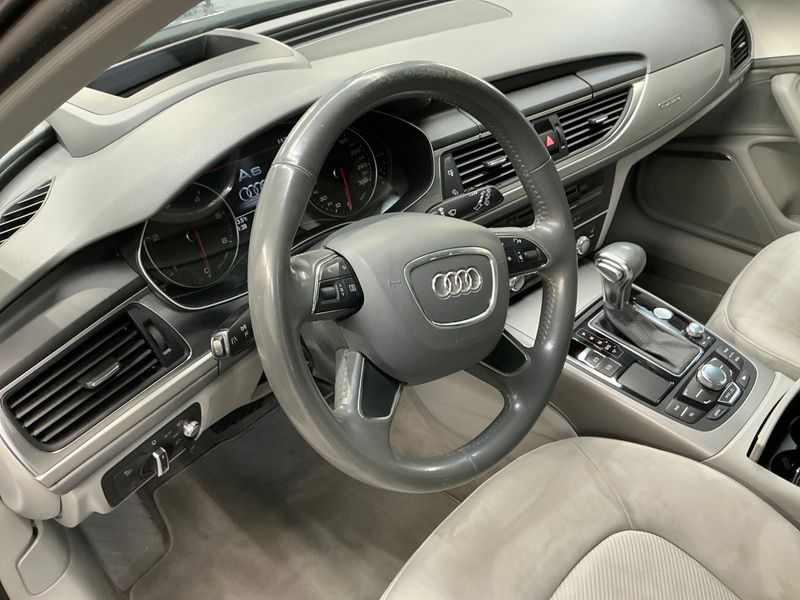 Audi A6 3.0 V6 TDI quattro 2012 – снимка 37