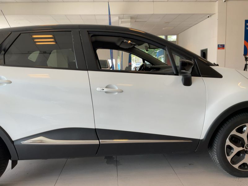 Renault Captur 0.9 TCe Limited 2019 – снимка 10