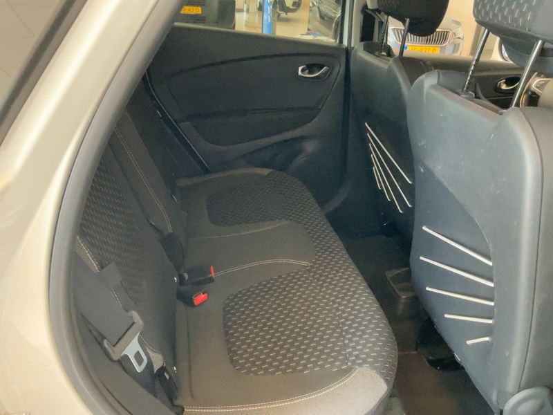 Renault Captur 0.9 TCe Limited 2019 – снимка 19